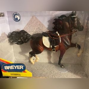NIB Breyer Traditional Model #472 “Huckleberry Bey” Champion Arabian (1999-2007)